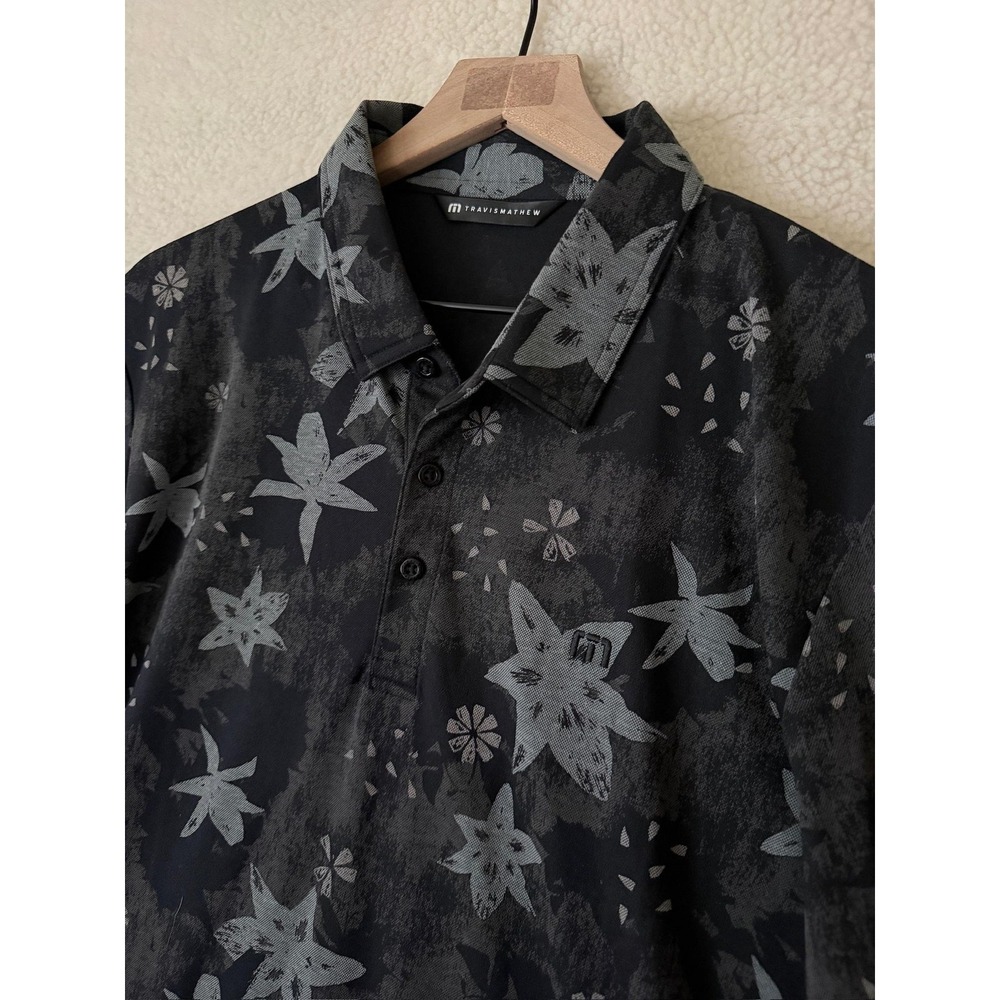 Travis Mathew Polo Shirt Mens XL Black Trek Tide Floral Golf Performance